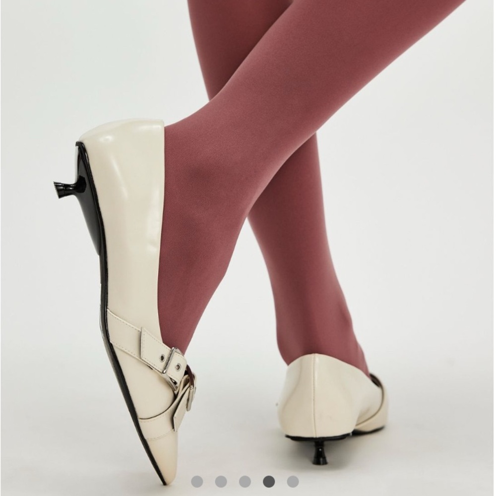 FREE PEOPLE KITTEN SHOES